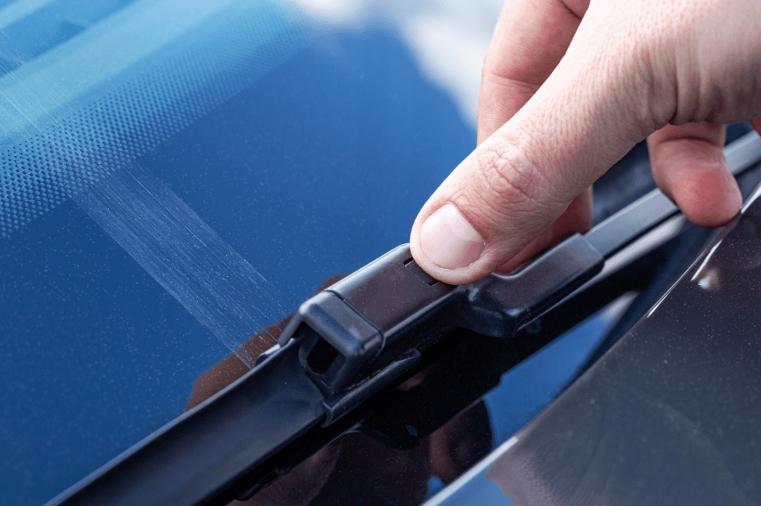 Replacing Windshield Wipers